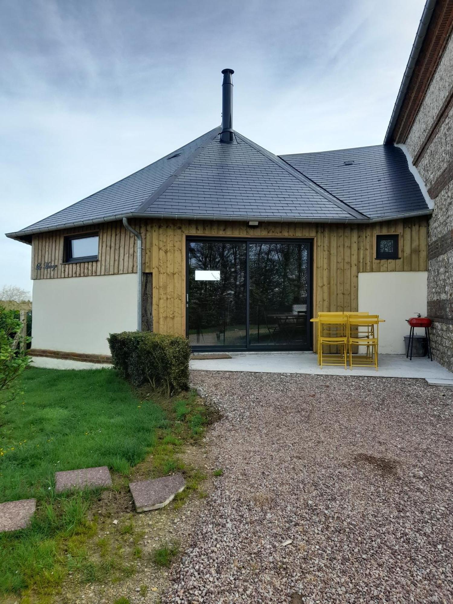 Le Manege Villa Thiétreville Exterior foto